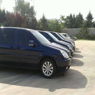 武漢春節(jié)用車租賃全指南 婚車、商務(wù)、旅游、自駕一應(yīng)俱全